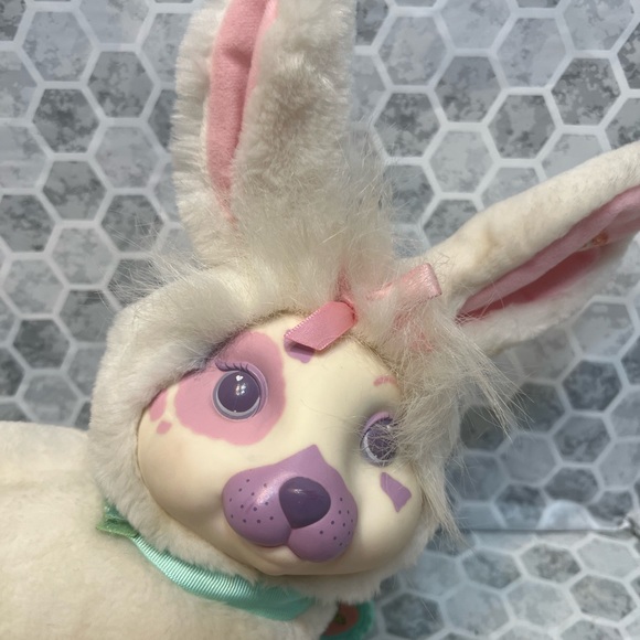 HASBRO 1992 BUNNY SURPRISE WHITE PURPLE  MOM & HER 3 BABIES WITH COLLAR - Picture 6 of 14